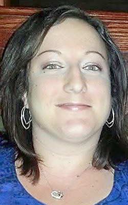 Jennifer Lucia Nichols